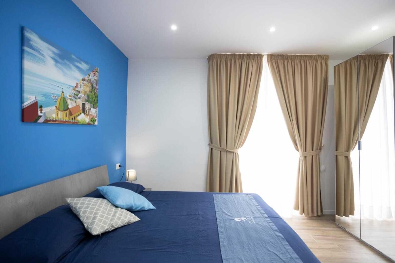 Giuly Suites & Rooms Napoli Esterno foto