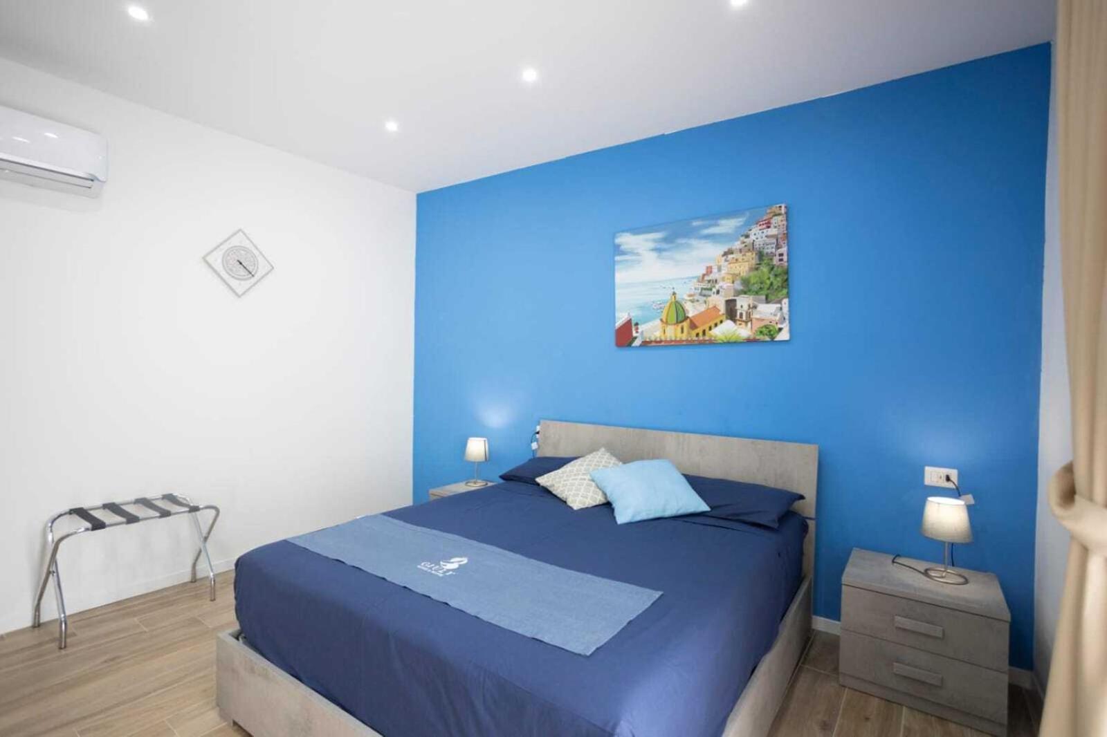 Giuly Suites & Rooms Napoli Esterno foto