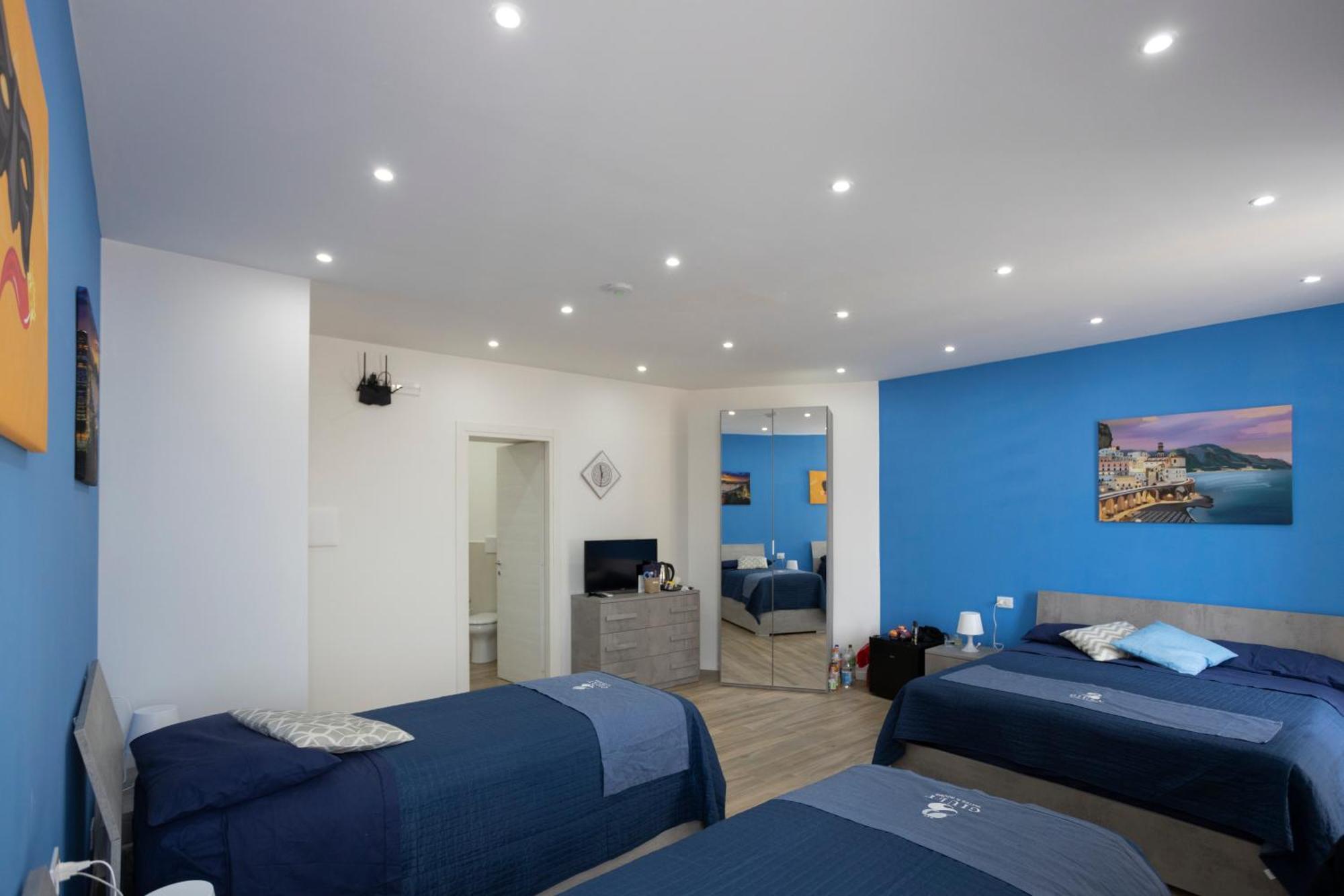 Giuly Suites & Rooms Napoli Esterno foto
